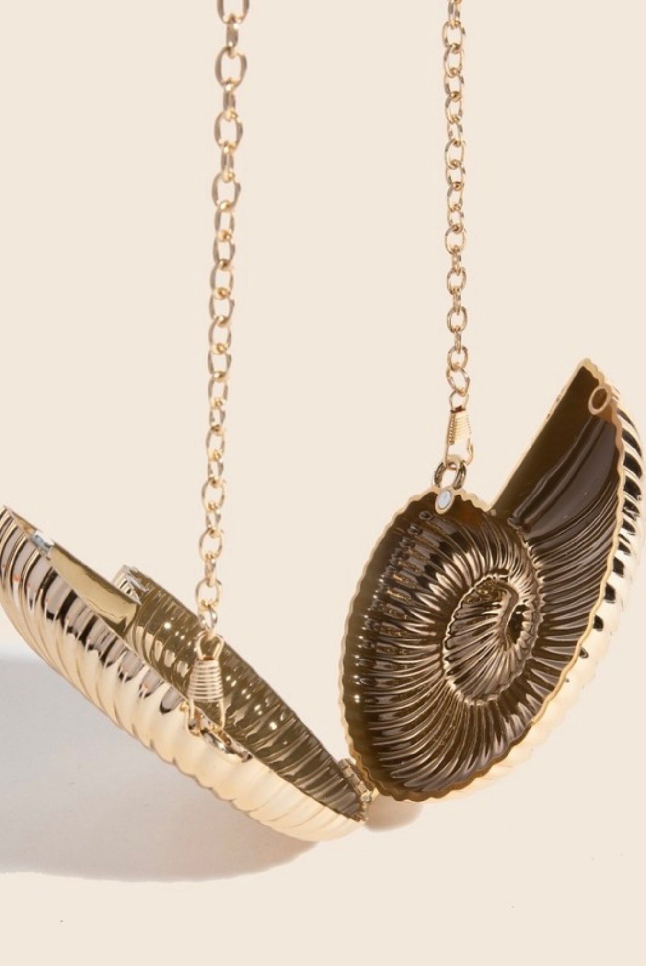 Shell Mini Bag